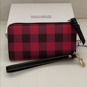 NWT - Dooney & Bourke Tucker Red and Black Plaid Wristlet with Gift Box
